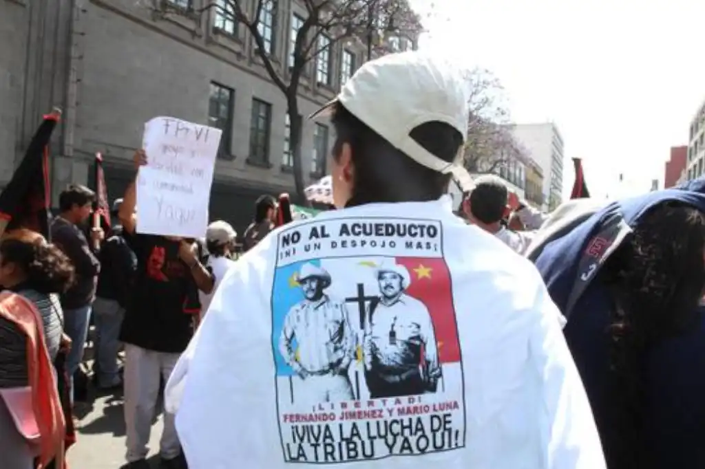 Desde hace más de cinco siglos, los pueblos yaquis han resistido la colonización, el despojo territorial y la explotación de sus recursos. Hoy, esa resistencia sigue más viva que nunca, pero en un entorno cada vez más hostil y violento.